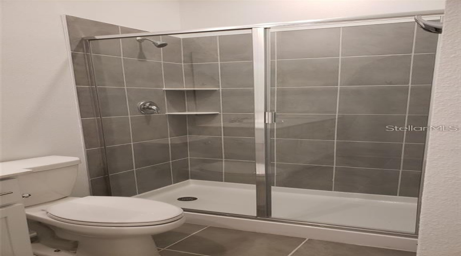 KISSIMMEE, Florida 34746, 4 Bedrooms Bedrooms, ,3 BathroomsBathrooms,Residential,For Sale,BABBLING BROOK,0,MFRS5130079