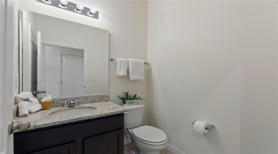 DAVENPORT, Florida 33837, 7 Bedrooms Bedrooms, ,5 BathroomsBathrooms,Residential,For Sale,OAK SHADOW,0,MFRO6324182