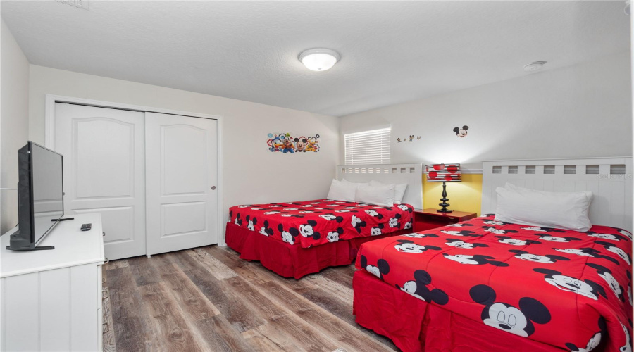 KISSIMMEE, Florida 34747, 8 Bedrooms Bedrooms, ,6 BathroomsBathrooms,Residential,For Sale,LIMA,0,MFRO6324211