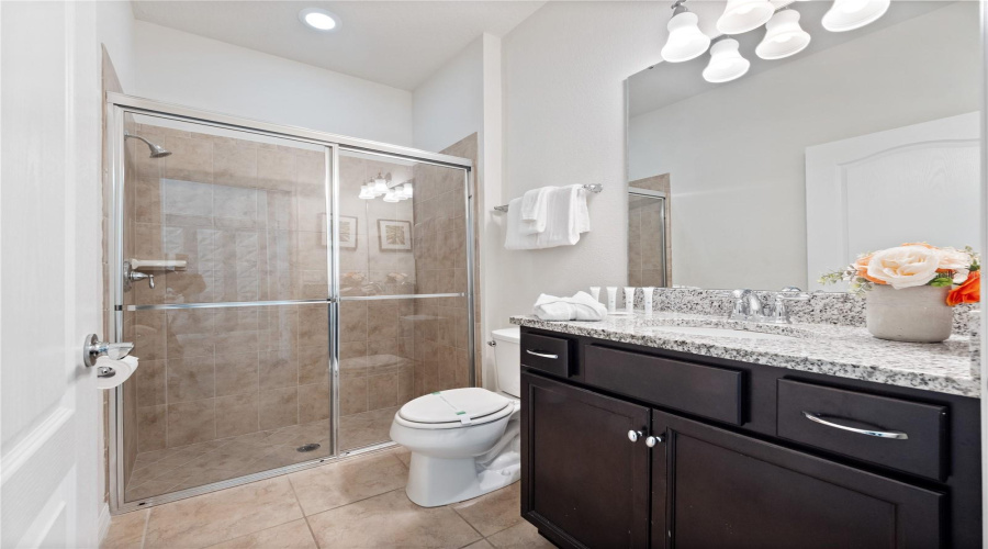 KISSIMMEE, Florida 34747, 8 Bedrooms Bedrooms, ,6 BathroomsBathrooms,Residential,For Sale,LIMA,0,MFRO6324211
