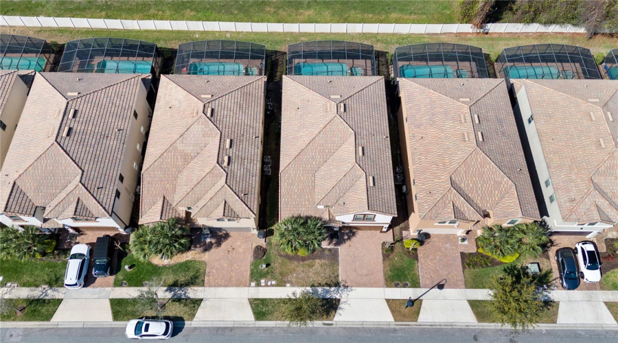 KISSIMMEE, Florida 34747, 8 Bedrooms Bedrooms, ,6 BathroomsBathrooms,Residential,For Sale,LIMA,0,MFRO6324211