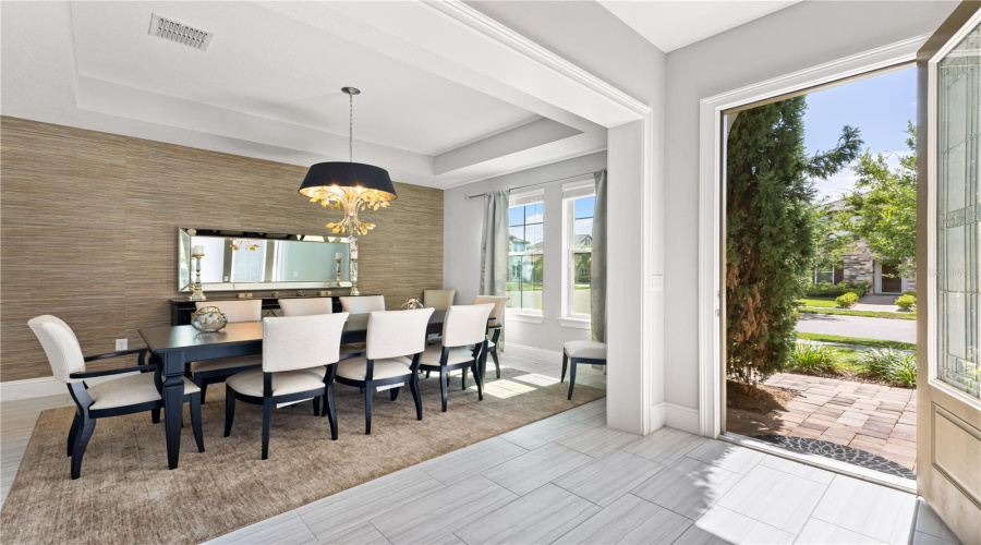 ORLANDO, Florida 32836, 8 Bedrooms Bedrooms, ,6 BathroomsBathrooms,Residential,For Sale,DOTH,0,MFRO6323665