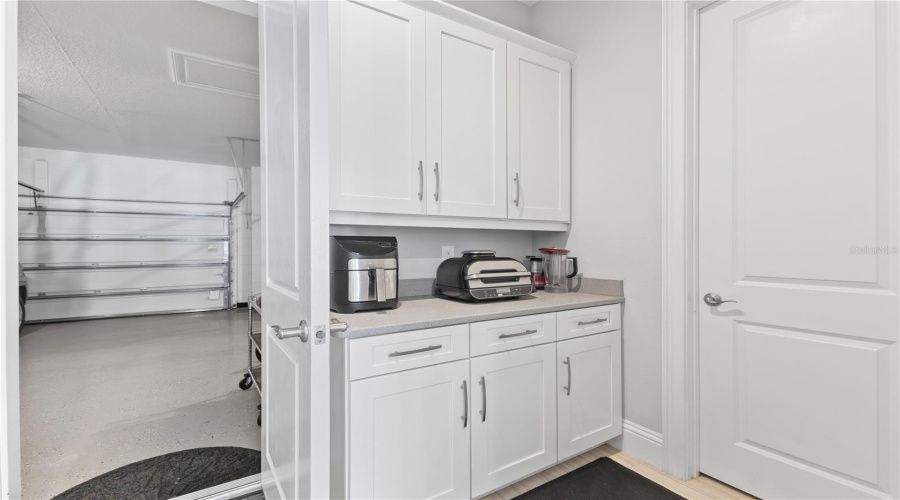 ORLANDO, Florida 32836, 8 Bedrooms Bedrooms, ,6 BathroomsBathrooms,Residential,For Sale,DOTH,0,MFRO6323665