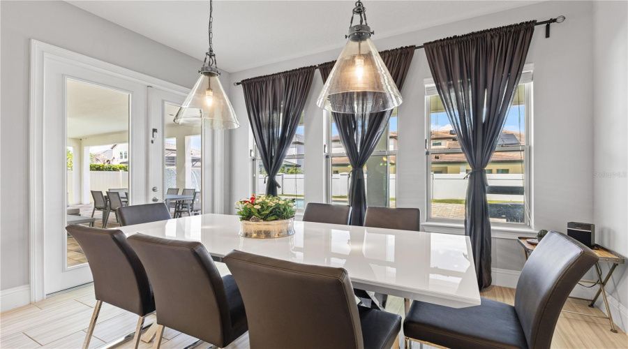 ORLANDO, Florida 32836, 8 Bedrooms Bedrooms, ,6 BathroomsBathrooms,Residential,For Sale,DOTH,0,MFRO6323665