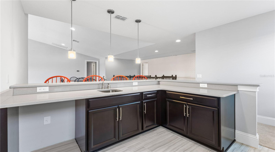 ORLANDO, Florida 32836, 8 Bedrooms Bedrooms, ,6 BathroomsBathrooms,Residential,For Sale,DOTH,0,MFRO6323665