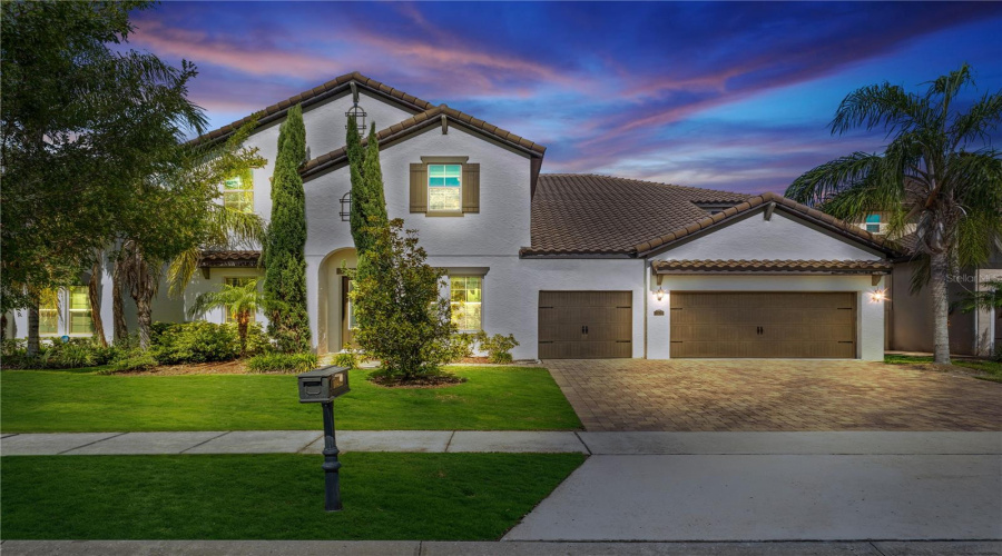 ORLANDO, Florida 32836, 8 Bedrooms Bedrooms, ,6 BathroomsBathrooms,Residential,For Sale,DOTH,0,MFRO6323665