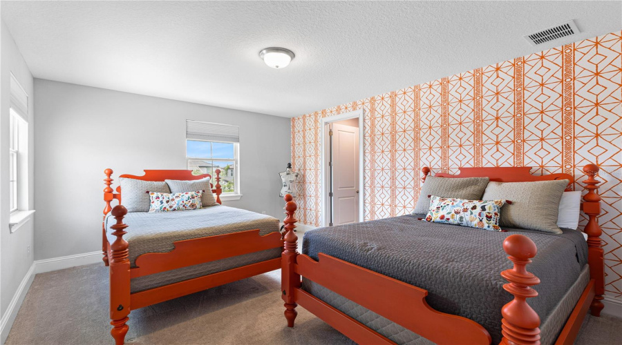 ORLANDO, Florida 32836, 8 Bedrooms Bedrooms, ,6 BathroomsBathrooms,Residential,For Sale,DOTH,0,MFRO6323665