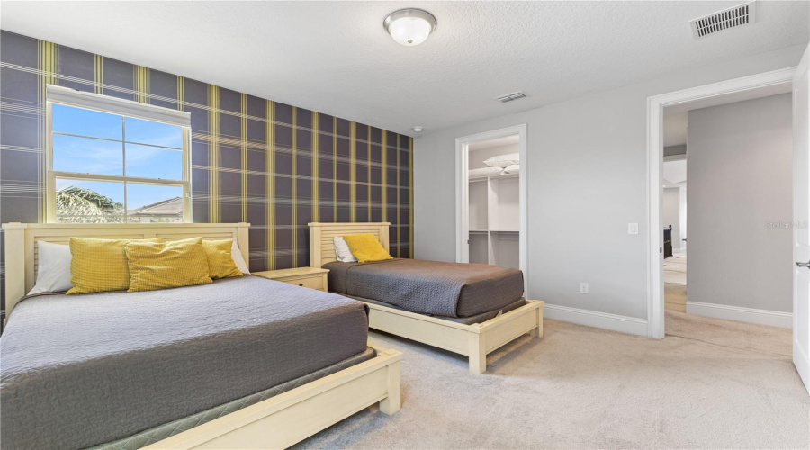 ORLANDO, Florida 32836, 8 Bedrooms Bedrooms, ,6 BathroomsBathrooms,Residential,For Sale,DOTH,0,MFRO6323665