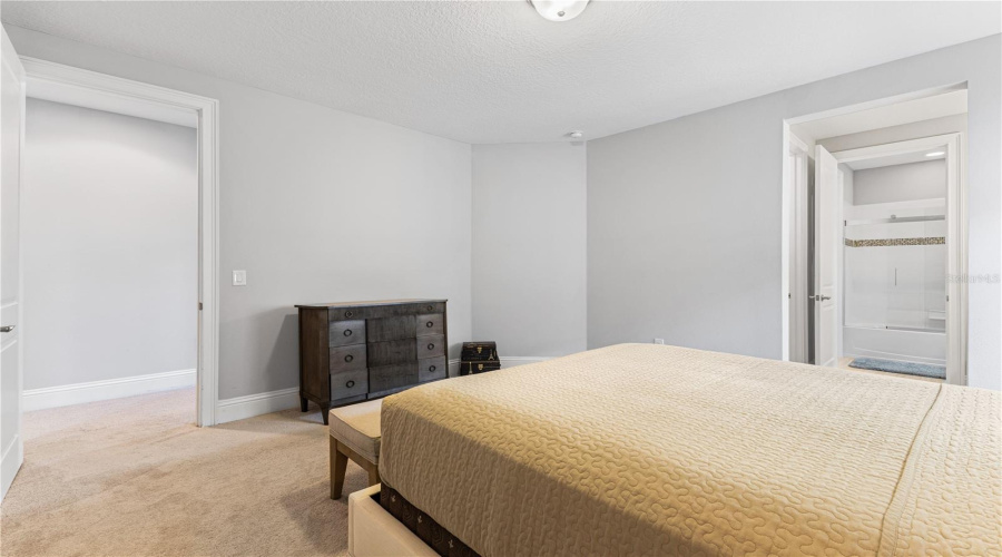 ORLANDO, Florida 32836, 8 Bedrooms Bedrooms, ,6 BathroomsBathrooms,Residential,For Sale,DOTH,0,MFRO6323665