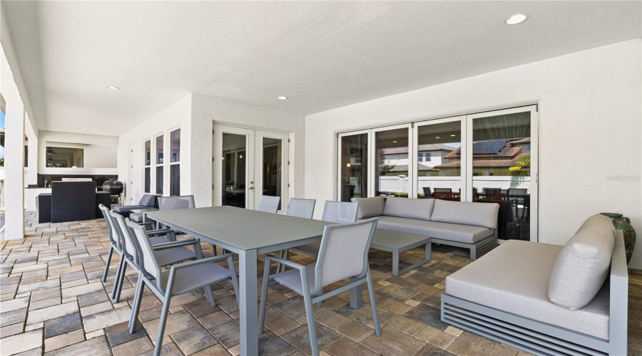 ORLANDO, Florida 32836, 8 Bedrooms Bedrooms, ,6 BathroomsBathrooms,Residential,For Sale,DOTH,0,MFRO6323665