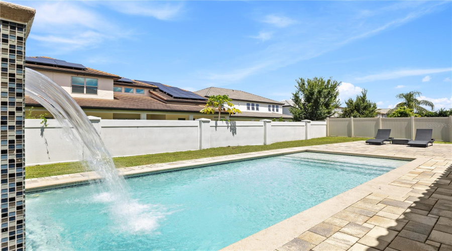 ORLANDO, Florida 32836, 8 Bedrooms Bedrooms, ,6 BathroomsBathrooms,Residential,For Sale,DOTH,0,MFRO6323665