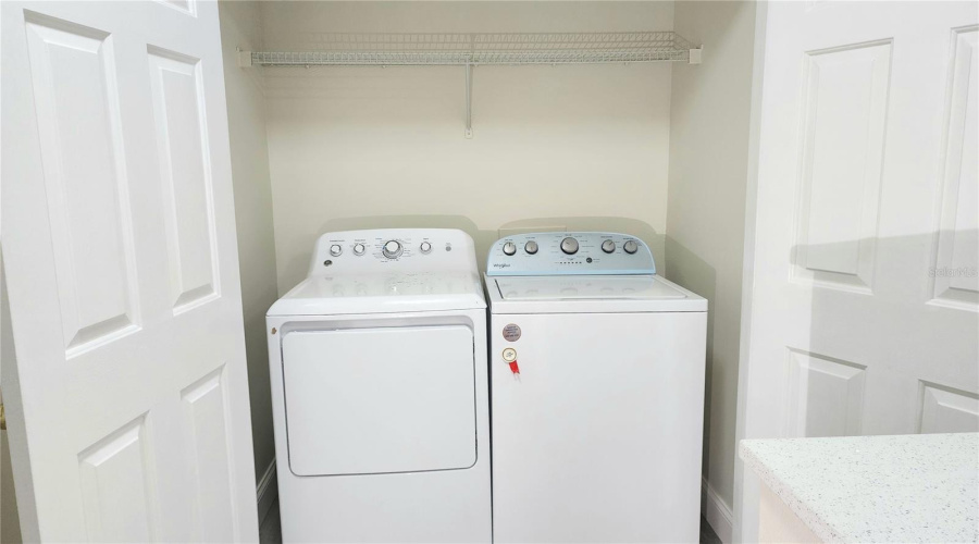 WASHER & DRYER INCLUDED!