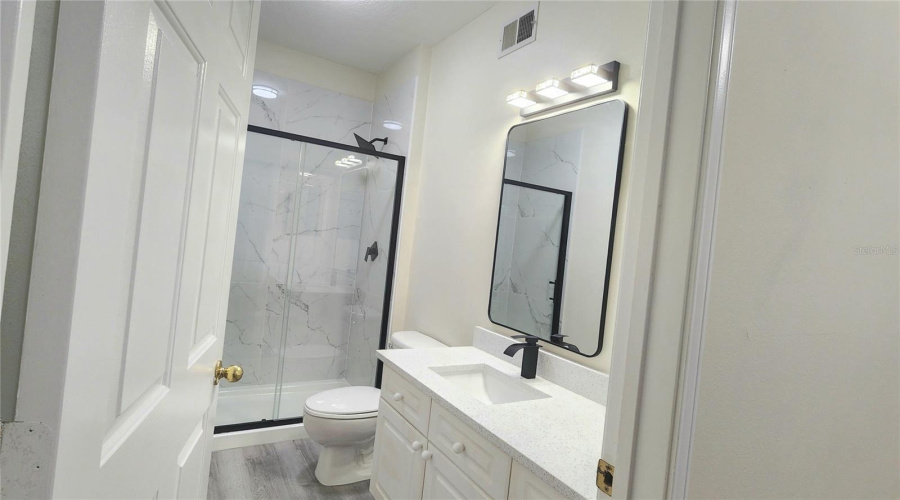 BATHROOM #3