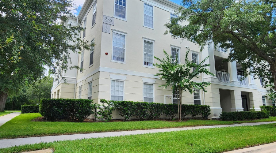 KISSIMMEE, Florida 34747, 3 Bedrooms Bedrooms, ,3 BathroomsBathrooms,Residential,For Sale,GOLDENRAIN,0,MFRS5130172