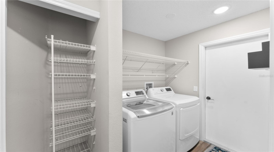 DAVENPORT, Florida 33897, 3 Bedrooms Bedrooms, ,2 BathroomsBathrooms,Residential,For Sale,HIGHWAY 27,0,MFRS5129971