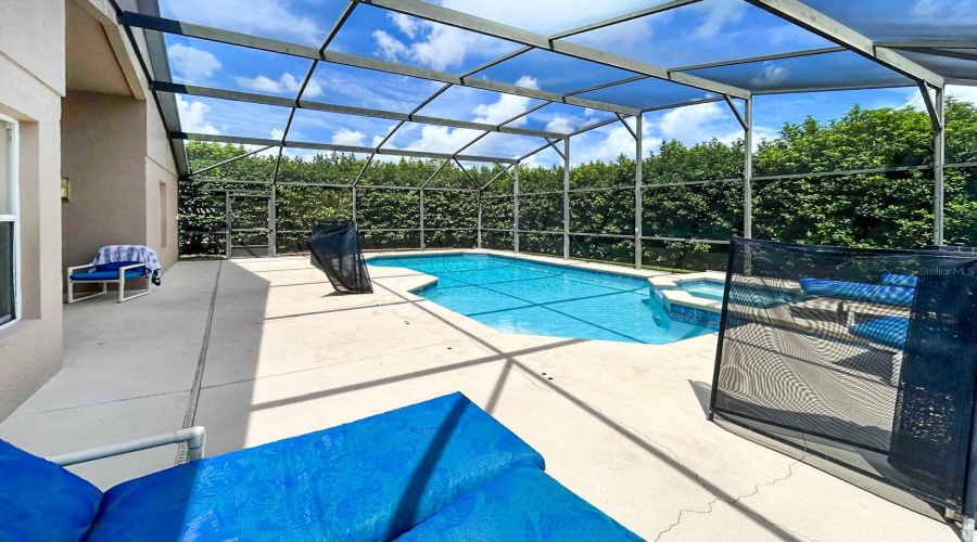 DAVENPORT, Florida 33897, 4 Bedrooms Bedrooms, ,3 BathroomsBathrooms,Residential,For Sale,BONVILLE,0,MFRS5130087