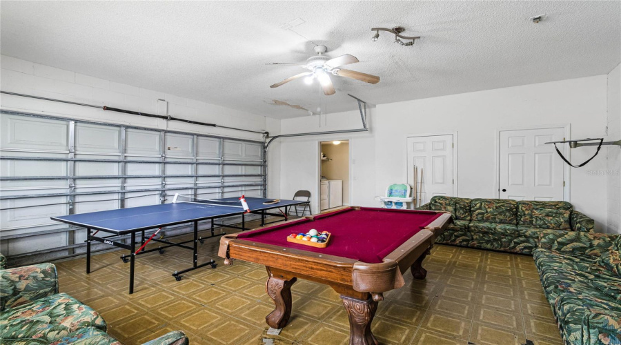 DAVENPORT, Florida 33897, 7 Bedrooms Bedrooms, ,5 BathroomsBathrooms,Residential,For Sale,BLOOMINGDALE,0,MFRS5123341