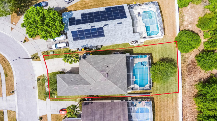DAVENPORT, Florida 33897, 7 Bedrooms Bedrooms, ,5 BathroomsBathrooms,Residential,For Sale,BLOOMINGDALE,0,MFRS5123341