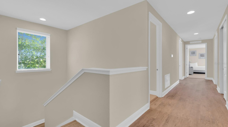 Staircase landing