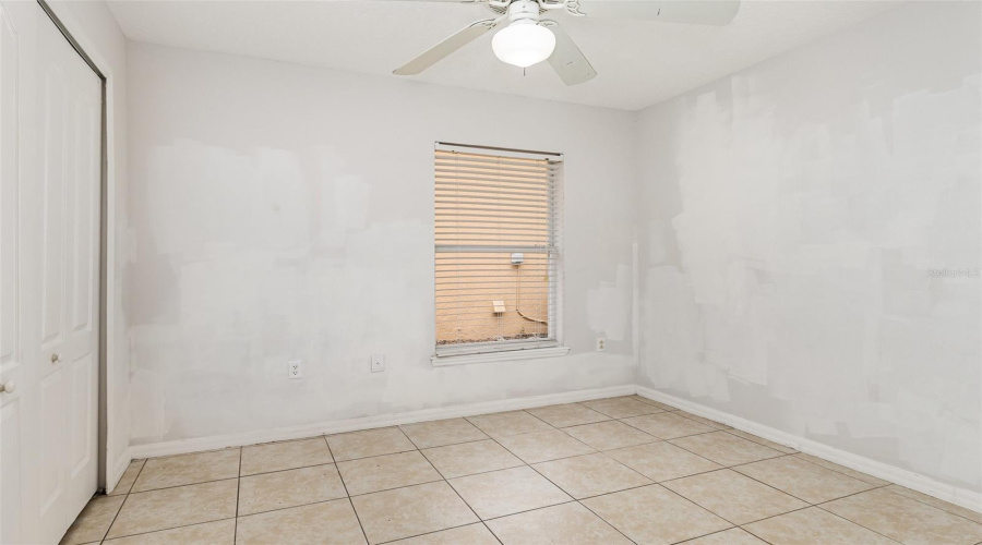 DAVENPORT, Florida 33896, 4 Bedrooms Bedrooms, ,3 BathroomsBathrooms,Residential,For Sale,ROYAL RIDGE,0,MFRS5130228