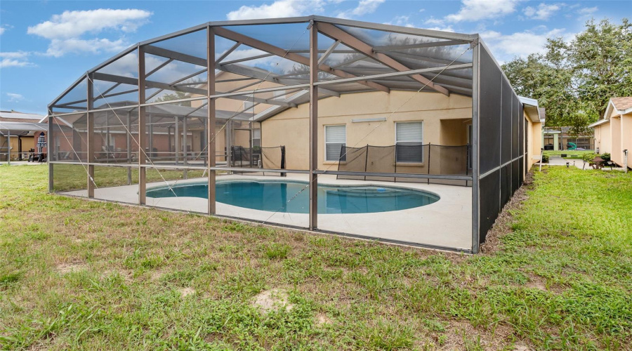 DAVENPORT, Florida 33896, 4 Bedrooms Bedrooms, ,3 BathroomsBathrooms,Residential,For Sale,ROYAL RIDGE,0,MFRS5130228