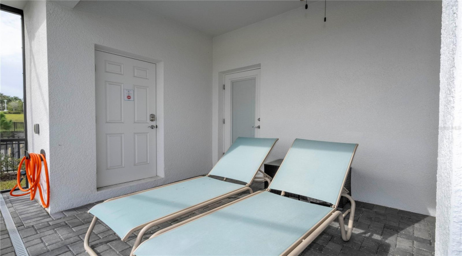 DAVENPORT, Florida 33897, 7 Bedrooms Bedrooms, ,5 BathroomsBathrooms,Residential,For Sale,SUMMER,0,MFRO6324163