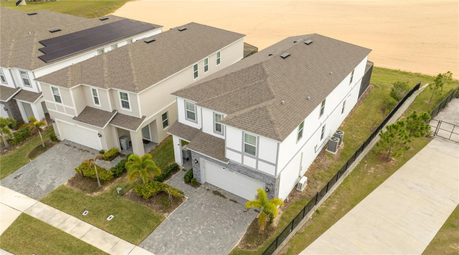 DAVENPORT, Florida 33897, 7 Bedrooms Bedrooms, ,5 BathroomsBathrooms,Residential,For Sale,SUMMER,0,MFRO6324163