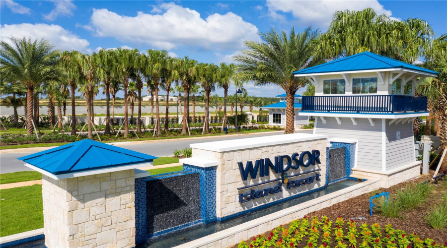DAVENPORT, Florida 33897, 7 Bedrooms Bedrooms, ,5 BathroomsBathrooms,Residential,For Sale,SUMMER,0,MFRO6324163