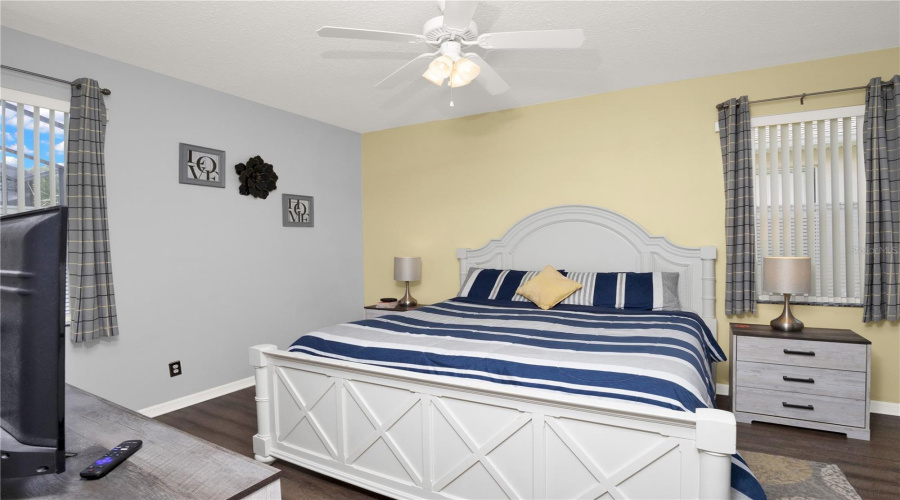 DAVENPORT, Florida 33897, 4 Bedrooms Bedrooms, ,3 BathroomsBathrooms,Residential,For Sale,PLUMOSO,0,MFRP4935424