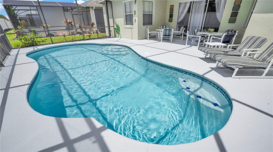 DAVENPORT, Florida 33897, 4 Bedrooms Bedrooms, ,3 BathroomsBathrooms,Residential,For Sale,PLUMOSO,0,MFRP4935424