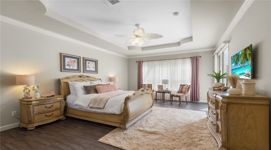 DAVENPORT, Florida 33837, 6 Bedrooms Bedrooms, ,4 BathroomsBathrooms,Residential,For Sale,CHADWICK,0,MFRO6323375
