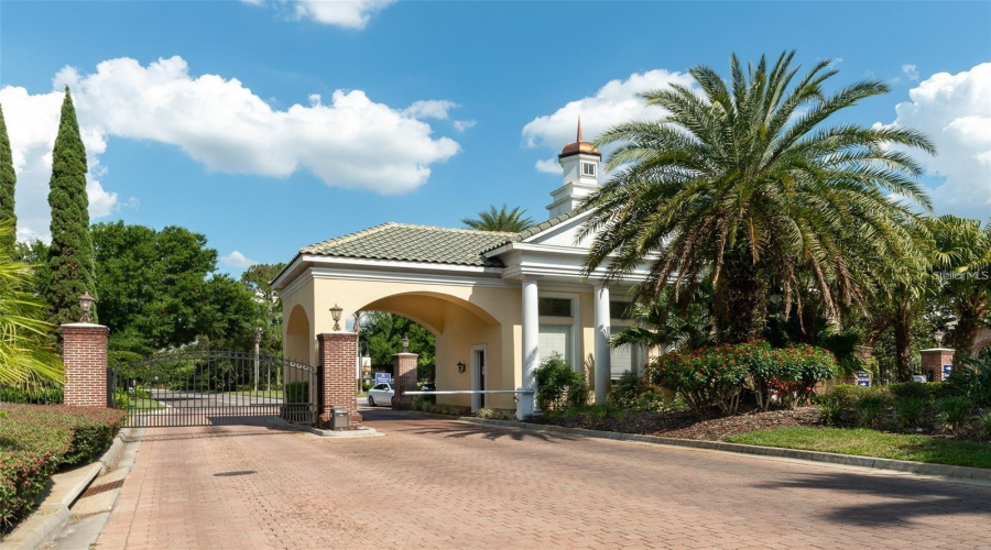 DAVENPORT, Florida 33837, 6 Bedrooms Bedrooms, ,4 BathroomsBathrooms,Residential,For Sale,CHADWICK,0,MFRO6323375