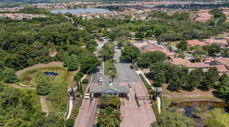 DAVENPORT, Florida 33837, 6 Bedrooms Bedrooms, ,4 BathroomsBathrooms,Residential,For Sale,CHADWICK,0,MFRO6323375