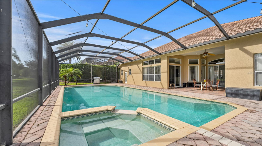 DAVENPORT, Florida 33837, 6 Bedrooms Bedrooms, ,4 BathroomsBathrooms,Residential,For Sale,CHADWICK,0,MFRO6323375