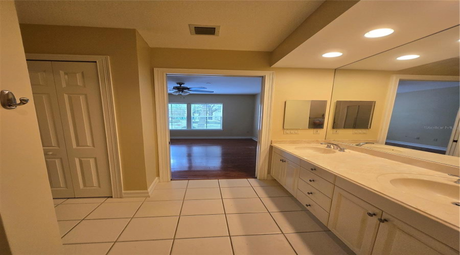 CELEBRATION, Florida 34747, 2 Bedrooms Bedrooms, ,2 BathroomsBathrooms,Residential,For Sale,MULBERRY,0,MFRO6324201
