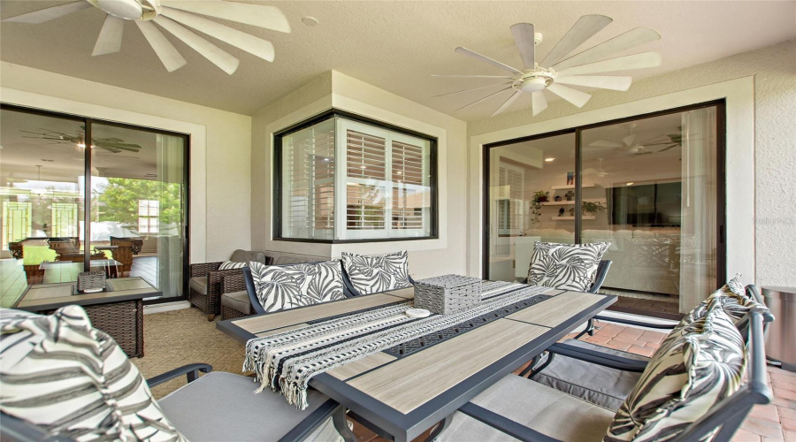 CHAMPIONS GATE, Florida 33896, 5 Bedrooms Bedrooms, ,4 BathroomsBathrooms,Residential,For Sale,DEUCE,0,MFRO6323641
