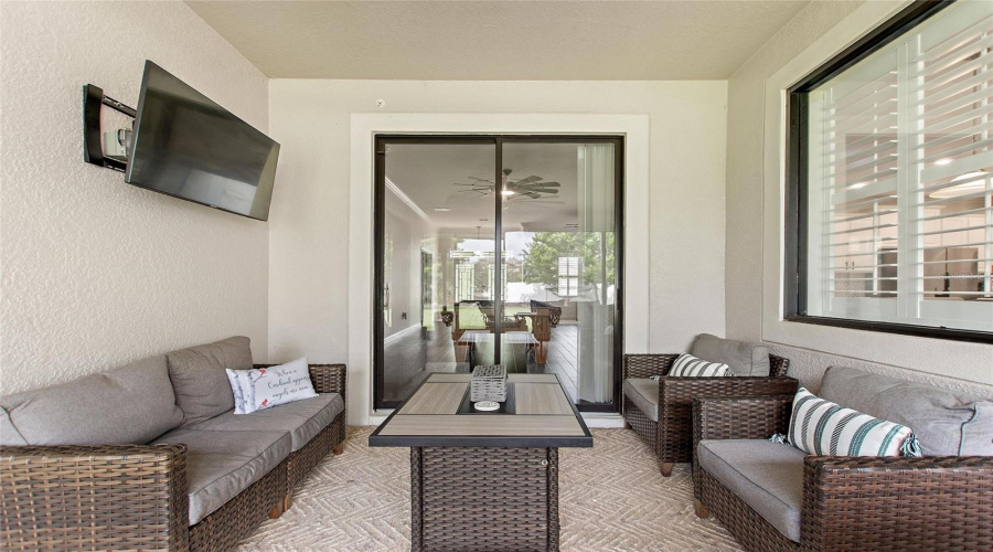CHAMPIONS GATE, Florida 33896, 5 Bedrooms Bedrooms, ,4 BathroomsBathrooms,Residential,For Sale,DEUCE,0,MFRO6323641
