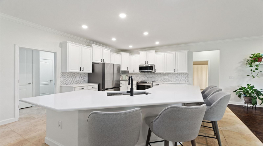 CHAMPIONS GATE, Florida 33896, 5 Bedrooms Bedrooms, ,4 BathroomsBathrooms,Residential,For Sale,DEUCE,0,MFRO6323641