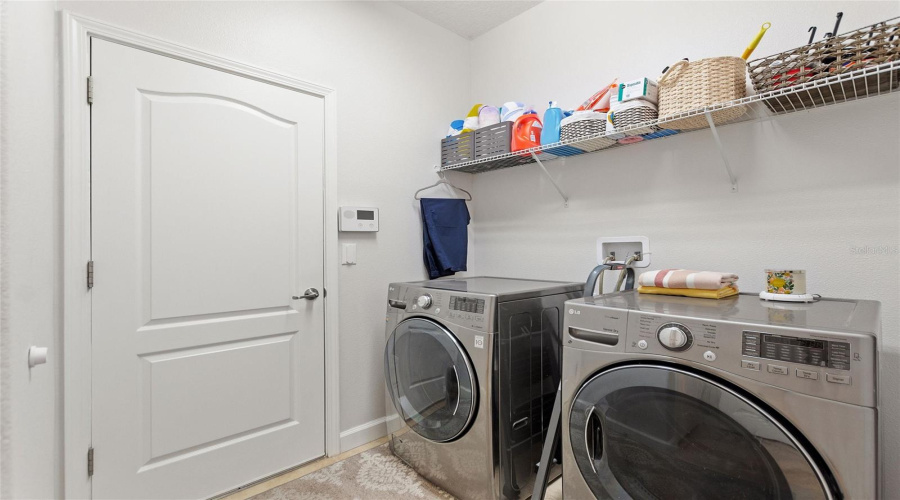 CHAMPIONS GATE, Florida 33896, 5 Bedrooms Bedrooms, ,4 BathroomsBathrooms,Residential,For Sale,DEUCE,0,MFRO6323641