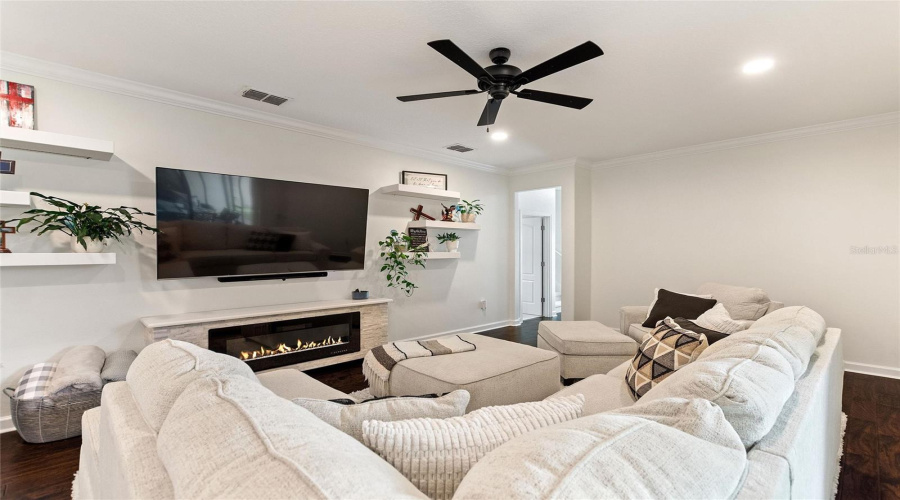 CHAMPIONS GATE, Florida 33896, 5 Bedrooms Bedrooms, ,4 BathroomsBathrooms,Residential,For Sale,DEUCE,0,MFRO6323641
