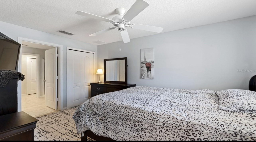 DAVENPORT, Florida 33896, 5 Bedrooms Bedrooms, ,4 BathroomsBathrooms,Residential,For Sale,SCRUB JAY,0,MFRS5130118