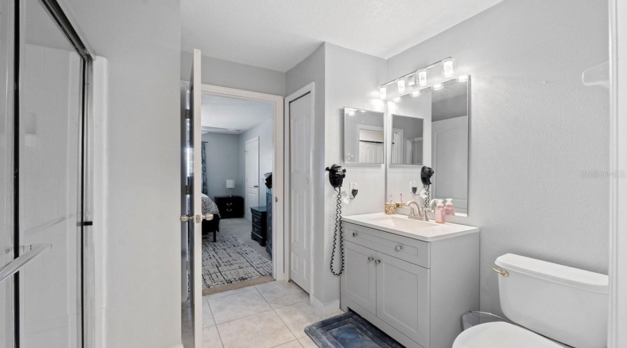 DAVENPORT, Florida 33896, 5 Bedrooms Bedrooms, ,4 BathroomsBathrooms,Residential,For Sale,SCRUB JAY,0,MFRS5130118
