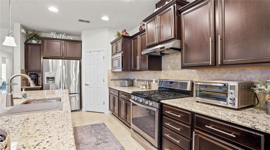 DAVENPORT, Florida 33837, 3 Bedrooms Bedrooms, ,2 BathroomsBathrooms,Residential,For Sale,ALICANTE,0,MFRO6324202