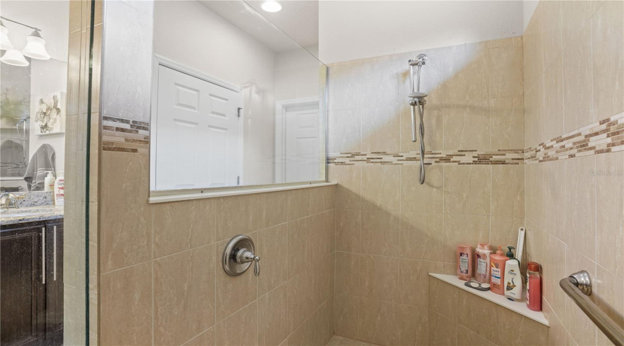 DAVENPORT, Florida 33837, 3 Bedrooms Bedrooms, ,2 BathroomsBathrooms,Residential,For Sale,ALICANTE,0,MFRO6324202