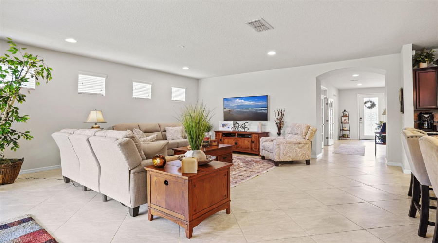 DAVENPORT, Florida 33837, 3 Bedrooms Bedrooms, ,2 BathroomsBathrooms,Residential,For Sale,ALICANTE,0,MFRO6324202