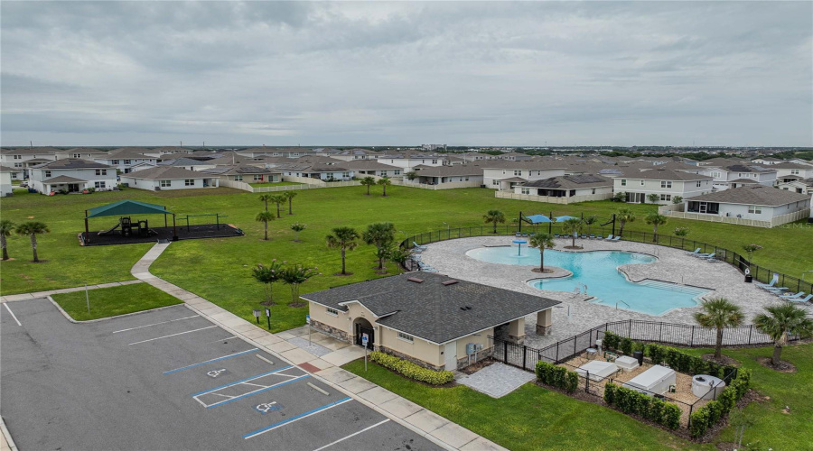 DAVENPORT, Florida 33837, 4 Bedrooms Bedrooms, ,3 BathroomsBathrooms,Residential,For Sale,ASPEN,0,MFRP4935433