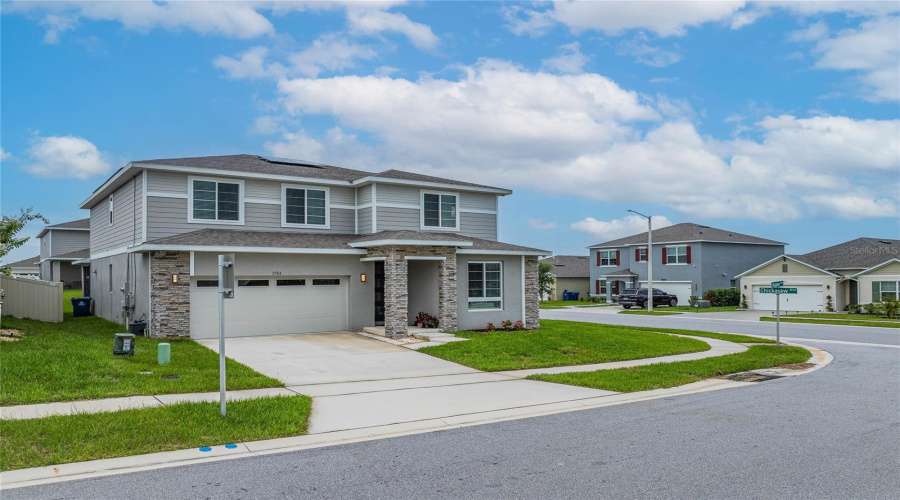 DAVENPORT, Florida 33837, 4 Bedrooms Bedrooms, ,3 BathroomsBathrooms,Residential,For Sale,ASPEN,0,MFRP4935433