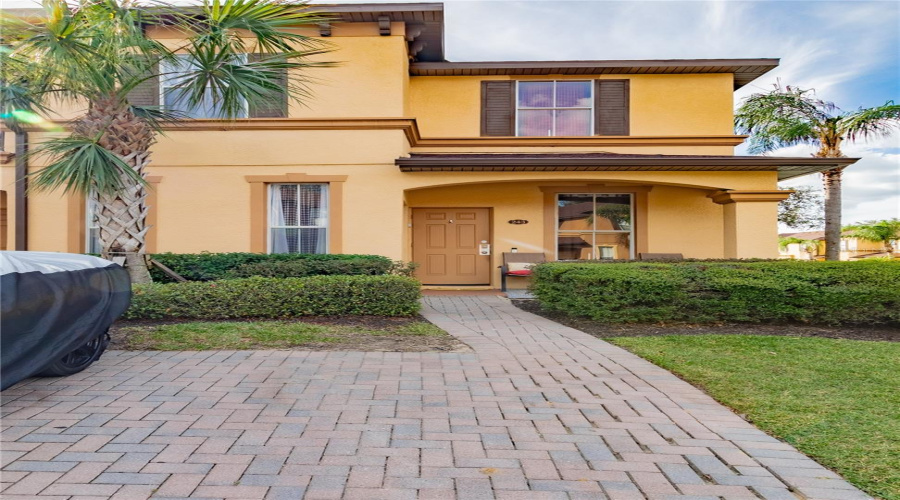 DAVENPORT, Florida 33897, 4 Bedrooms Bedrooms, ,3 BathroomsBathrooms,Residential,For Sale,PALERMO,0,MFRL4954229