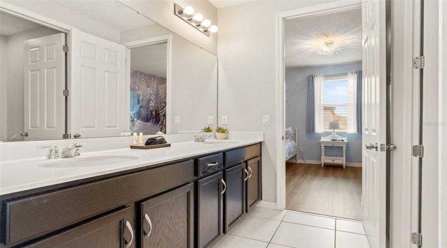 KISSIMMEE, Florida 34747, 8 Bedrooms Bedrooms, ,6 BathroomsBathrooms,Residential,For Sale,FLAMINGO KEY,0,MFRO6324425