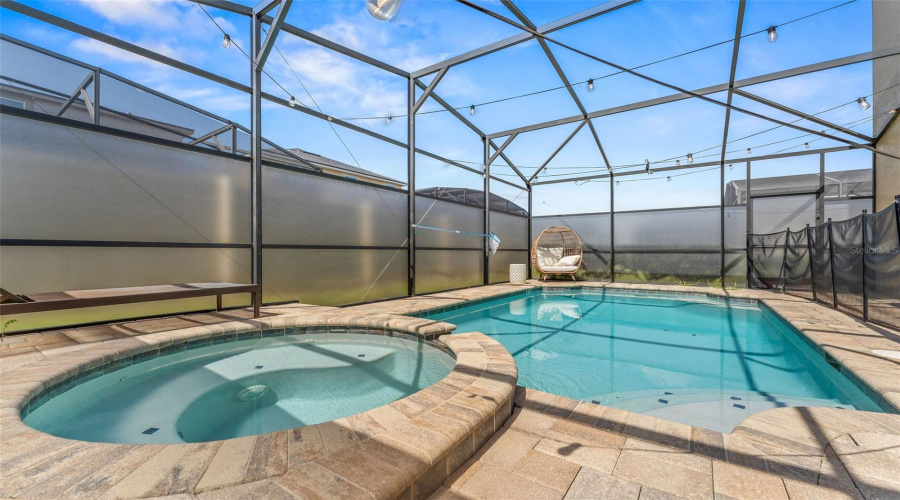 KISSIMMEE, Florida 34747, 8 Bedrooms Bedrooms, ,6 BathroomsBathrooms,Residential,For Sale,FLAMINGO KEY,0,MFRO6324425